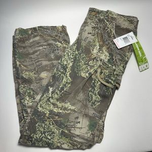 Realtree Ladies Camo Scout Pants Size 10 NWT